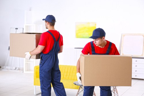 Moving service in Holland Park with local residential property access